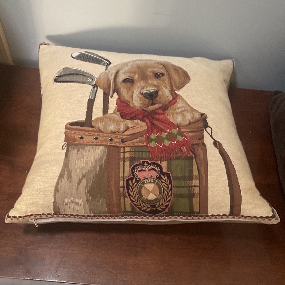 Vintage Crown Textile Co., LTD Labrador dog golf pillow decorative feather fill